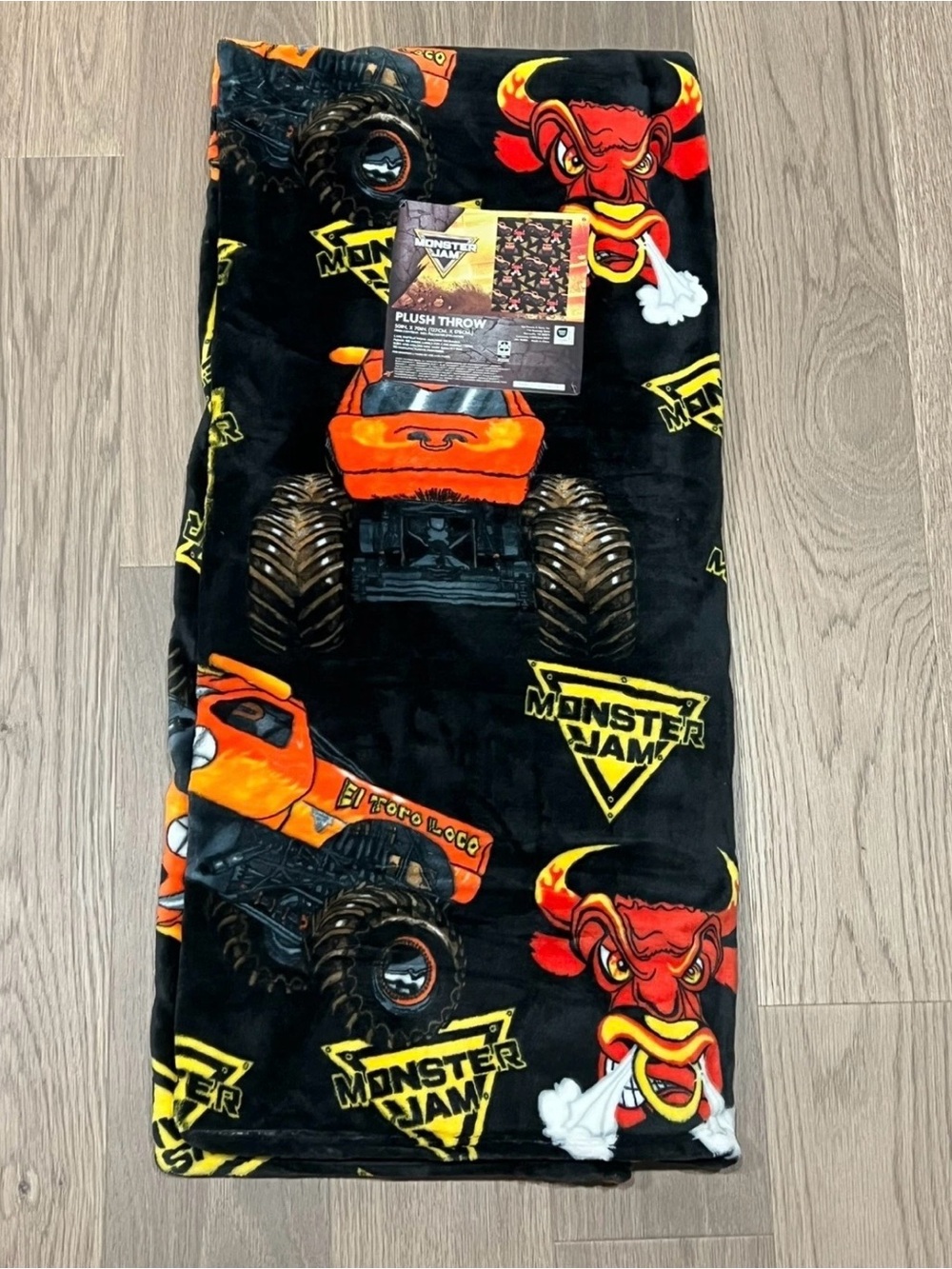 MONSTER JAM Black EL TORO LOCO Plush Throw Blanket 50x70 NWT Orange Truck Bull